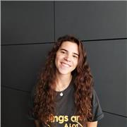 Periodista con mucha paciencia ofrece conversación en castellano